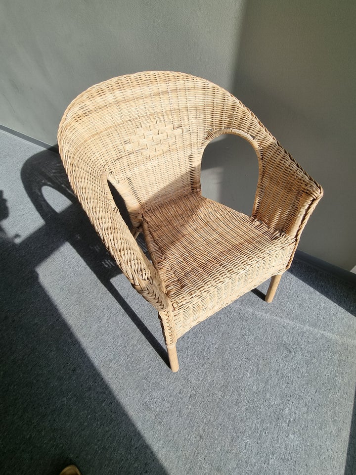 Kurvestol Rattan