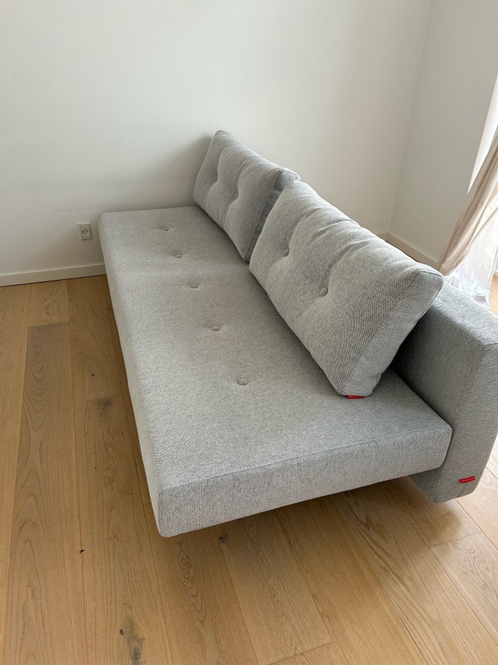 Sovesofa, Innovation living, b: