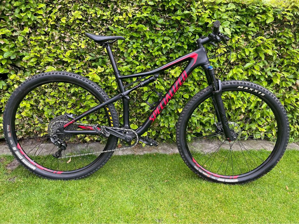 Specialized full suspension M