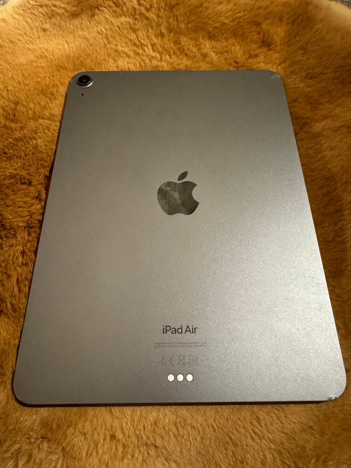 iPad Air 5 64 GB sort