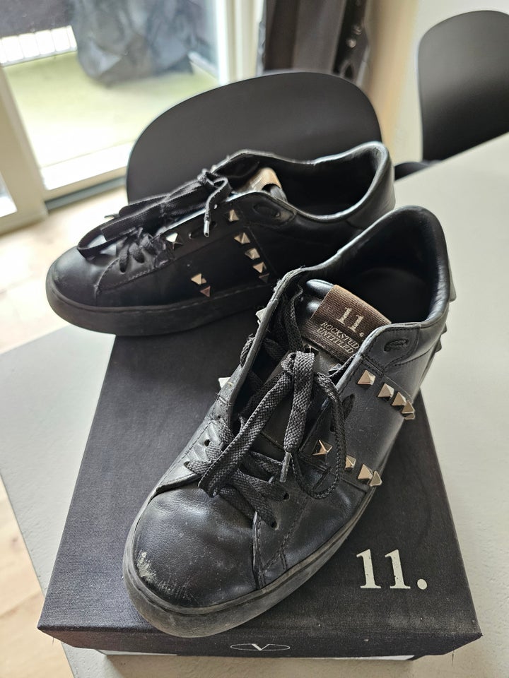 Sneakers, str. 36, Valentino