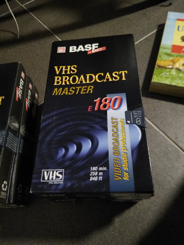 Anden genre, VHS bånd nye,