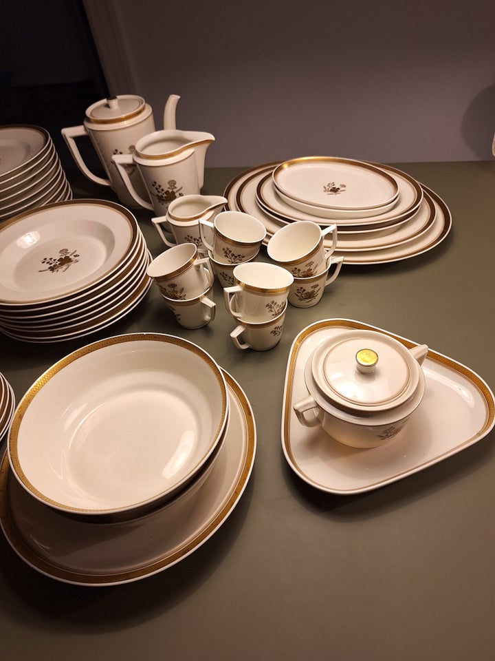 Porcelæn, Spise- og kaffestel,