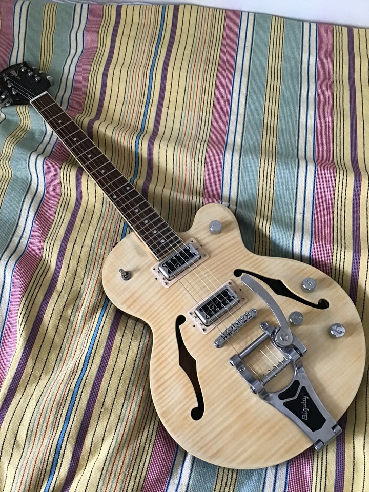 Halvakustisk, Epiphone