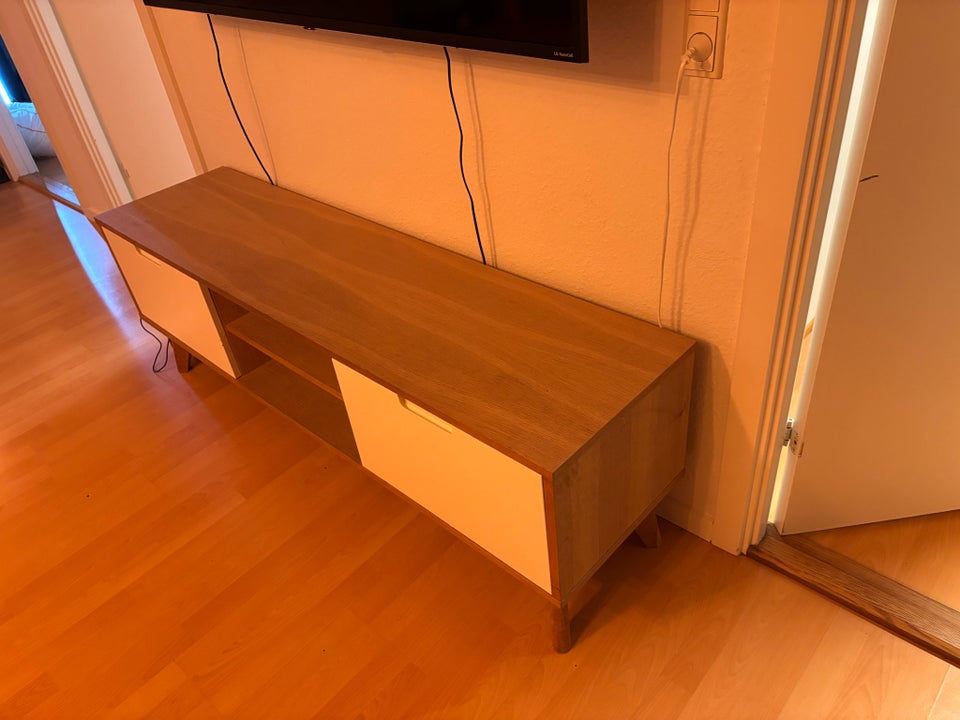 Tv bord, andet materiale