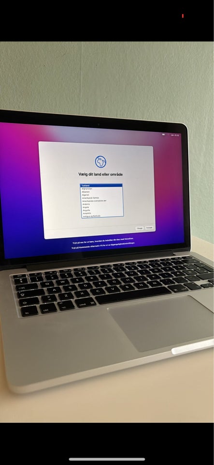 MacBook Pro 8 GB ram 128 GB