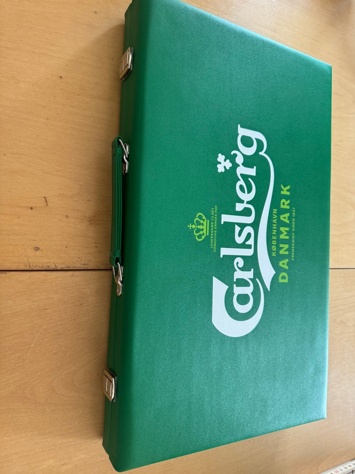 Carlsberg backgammon , brætspil