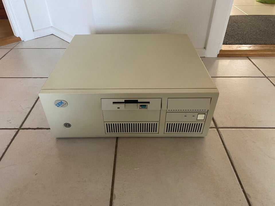 IBM, PS/2 Model 77, 0,066 Ghz