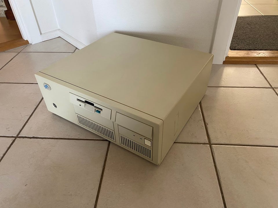 IBM, PS/2 Model 77, 0,066 Ghz