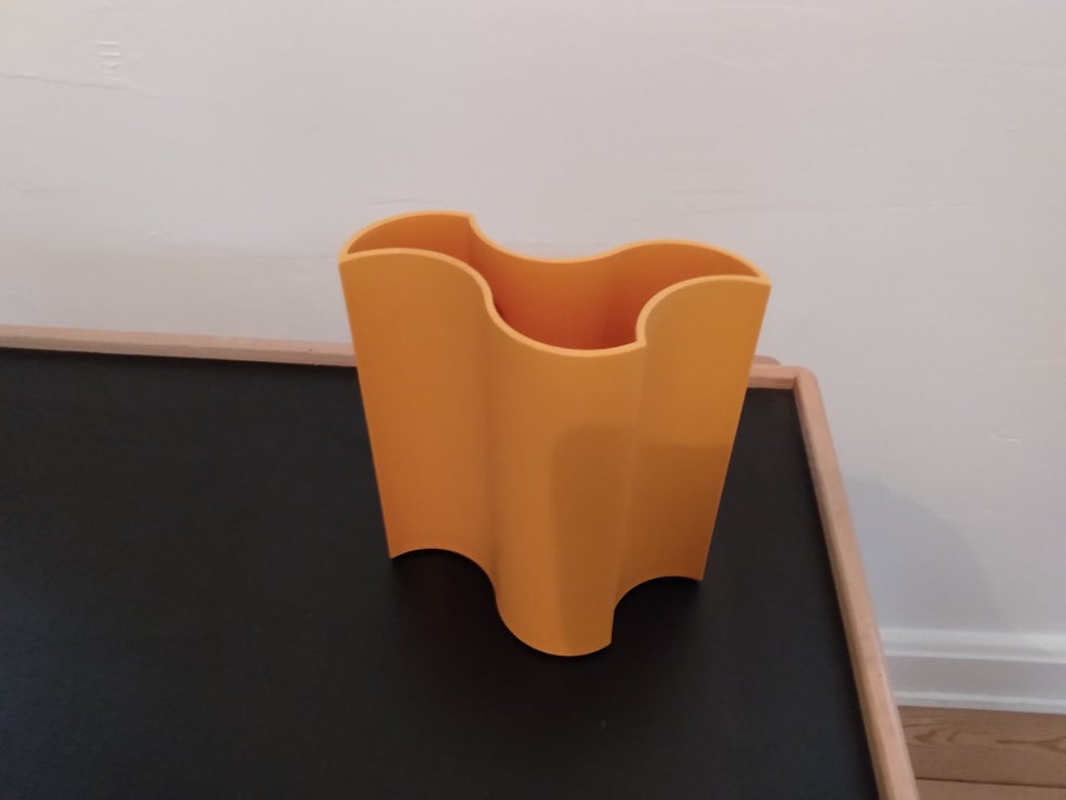 Plastik vase Holscher design