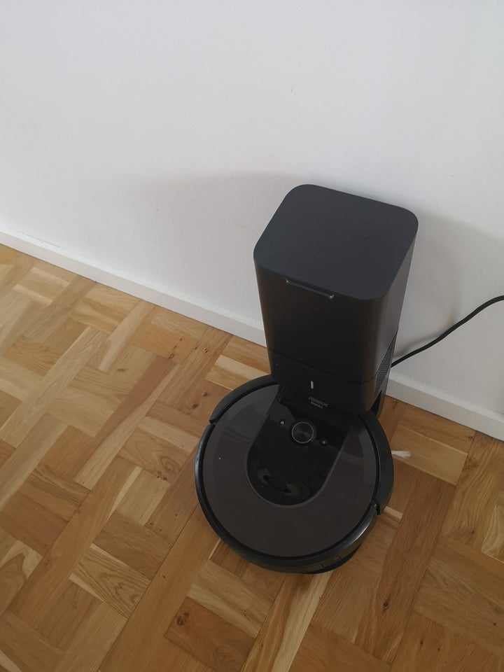 Robotstøvsuger, iRobot I 7+