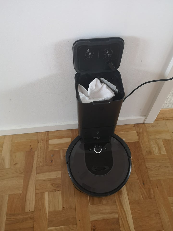 Robotstøvsuger, iRobot I 7+