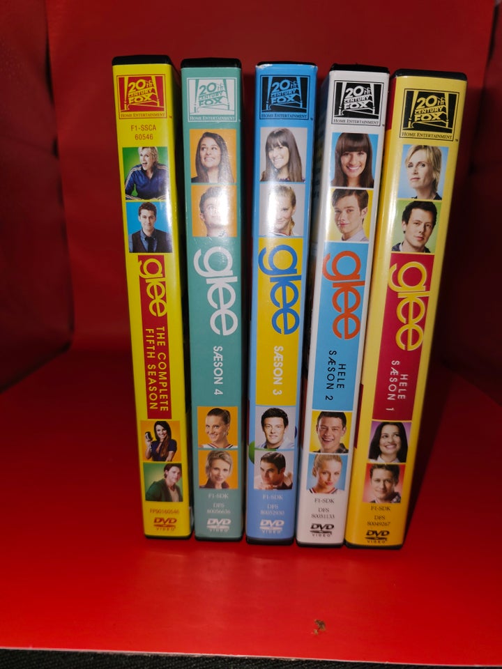 5 sæsoner af Glee, DVD, TV-serier