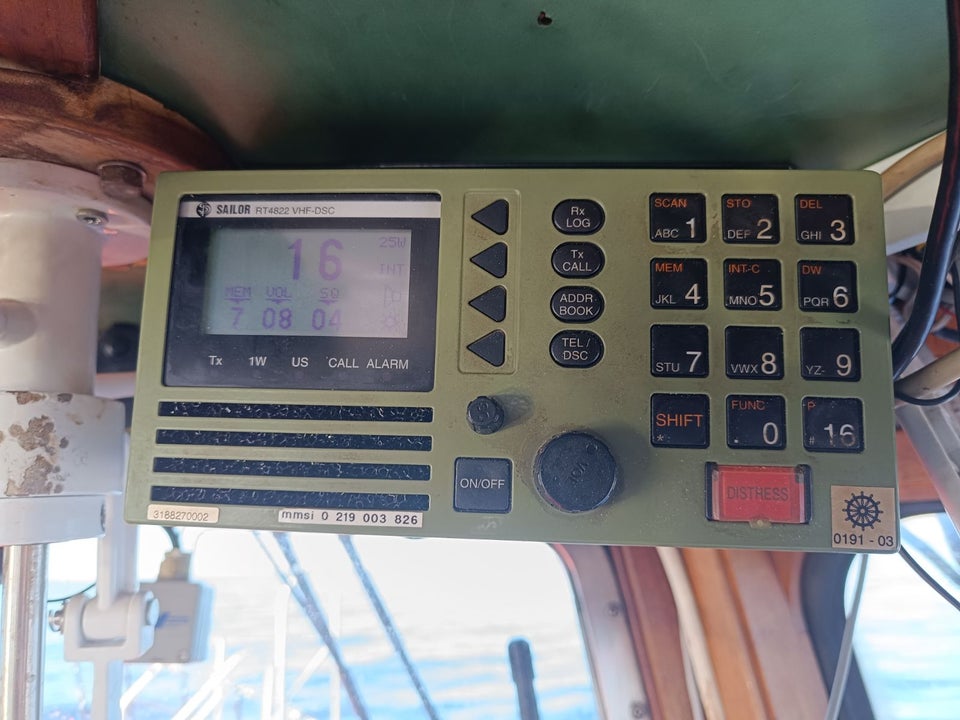 Sailor VHF 4822 - Professio...