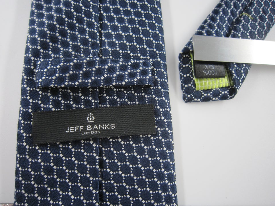 Slips, JEFF BANKS, 100 % silke