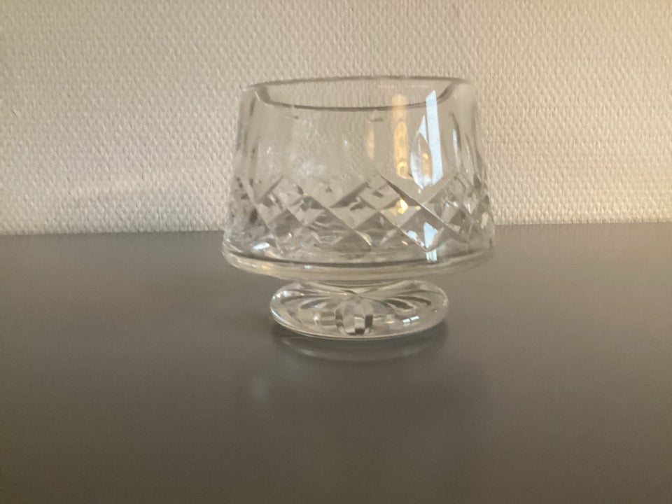 Glas, Krystalkande, Krystalskål