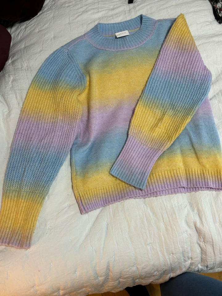 Sweater, Vila, str. 36