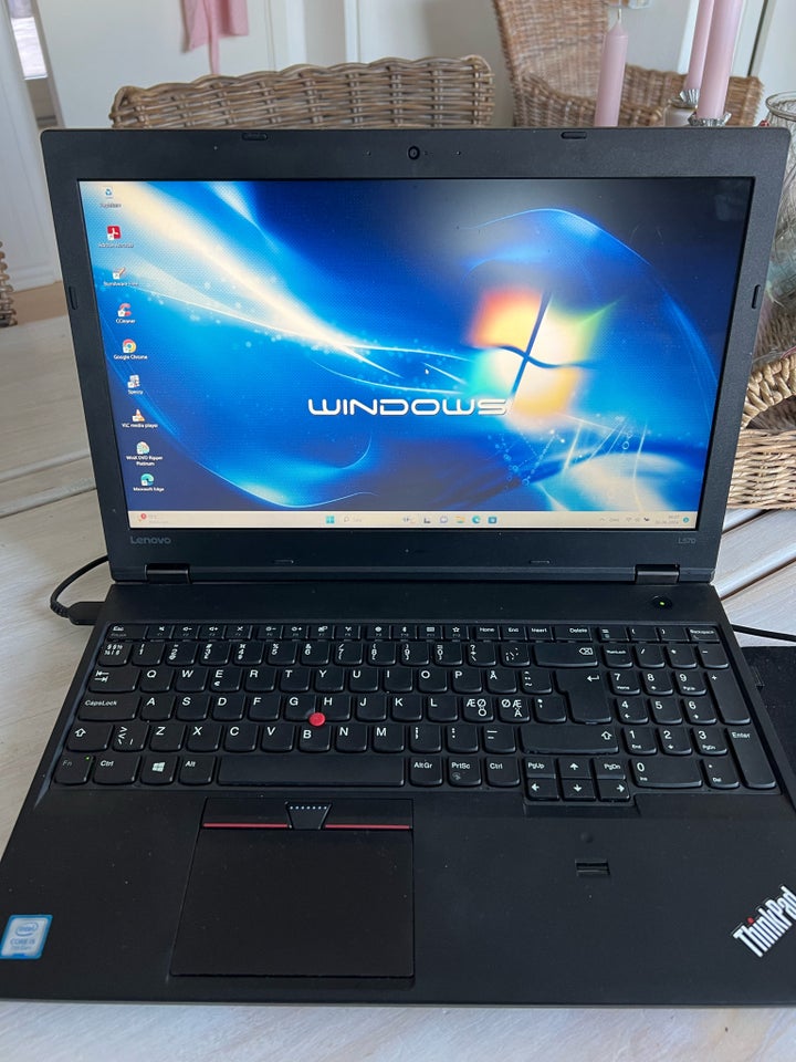 Lenovo Thinkpad 156" ( Ny SSD ) Win