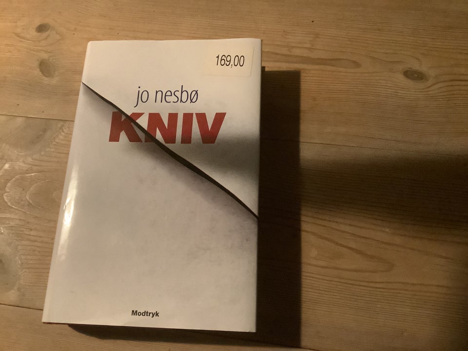 Kniv, Jo Nesbø, genre: gys