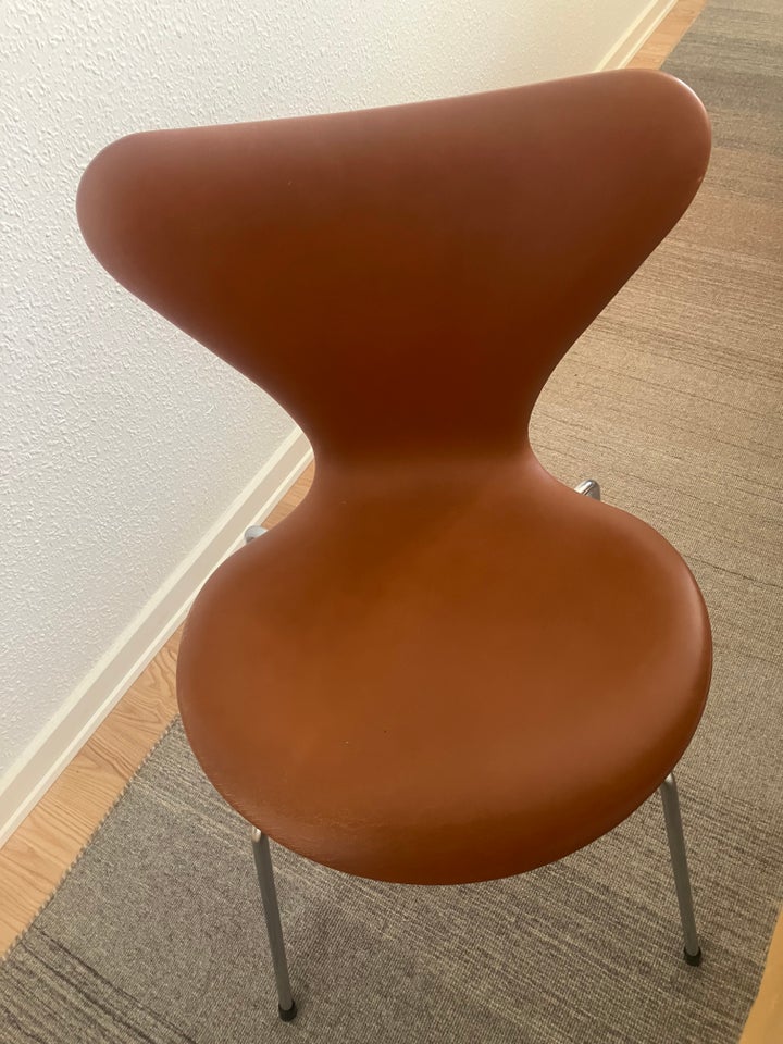 Arne Jacobsen stol 3107