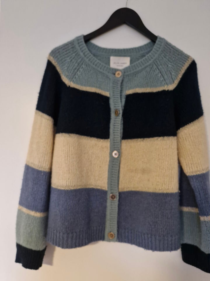 Cardigan, Lollys Landry, str. 36