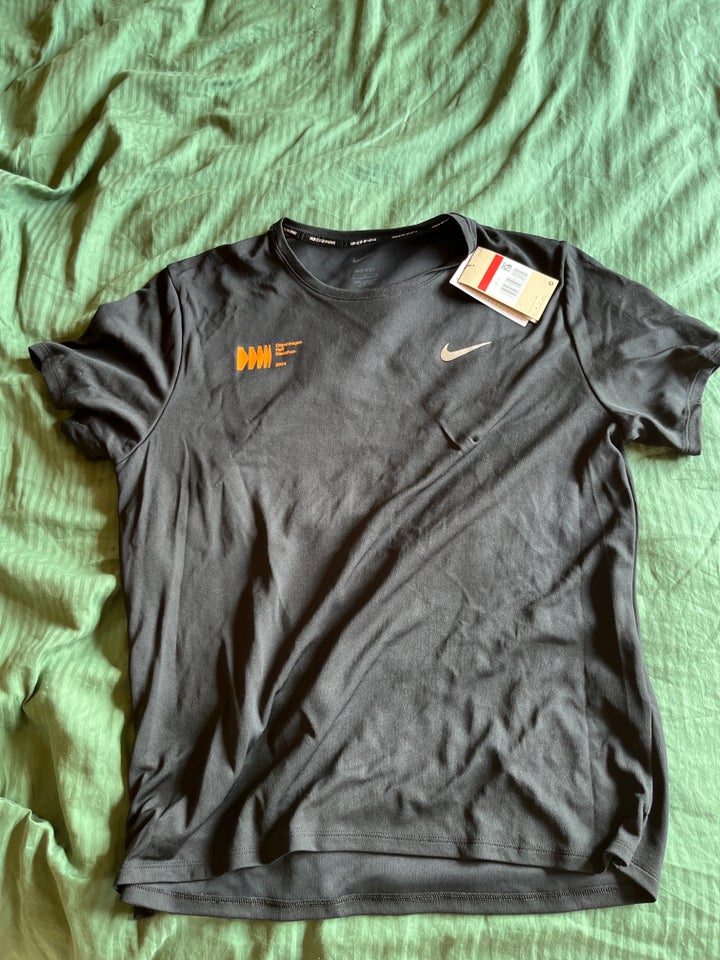 T-shirt Nike str L