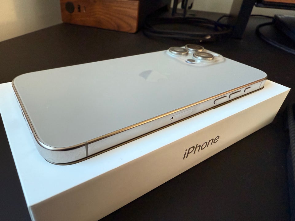 iPhone 15 Pro Max, 256 GB, Perfekt