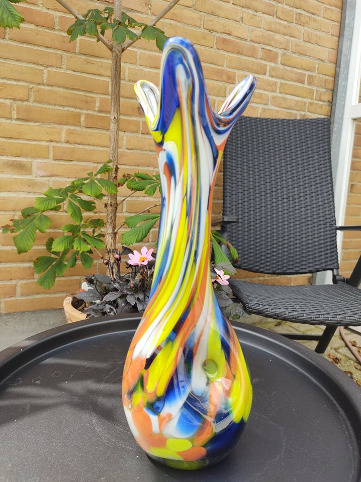 Tysk håndlavet næb vase, Glas vase