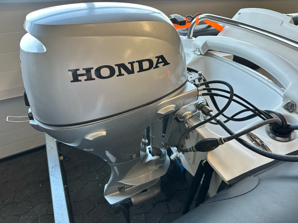 Honda påhængsmotor 15 hk benzin