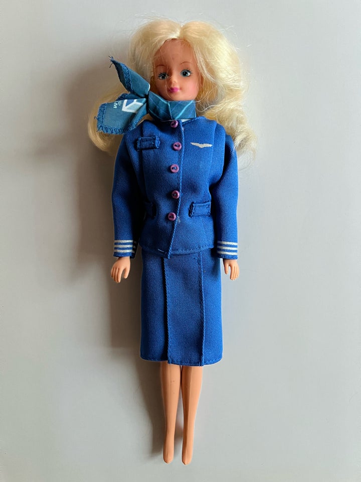 Barbie, Barbie KLM stewardesse