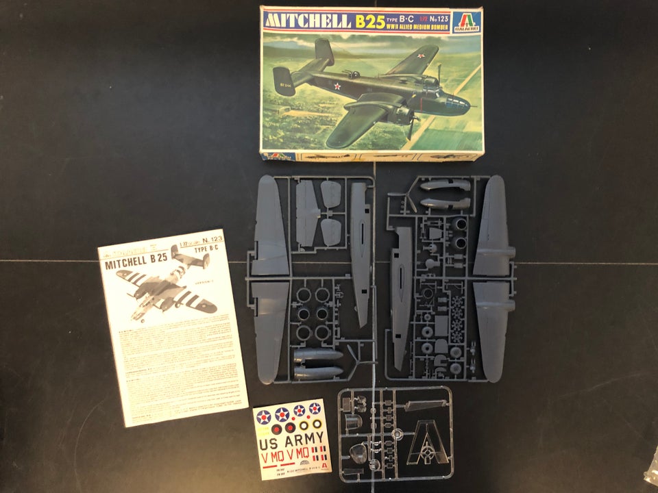 Byggesæt, Italeri Mitchell B25