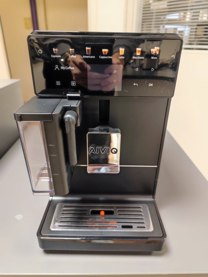 Fuldautomatisk espressomaskine