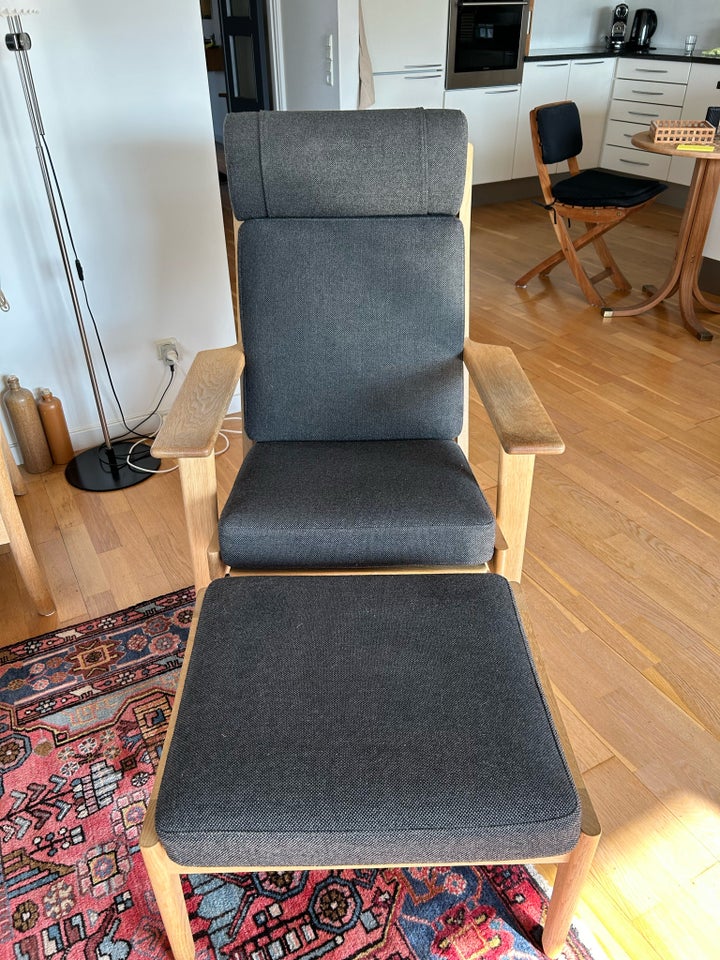 Hans J. Wegner, GE 290, GE 290 høj