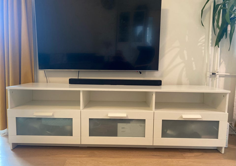 Tv bord, IKEA, b: 41 l: 180 h: 53