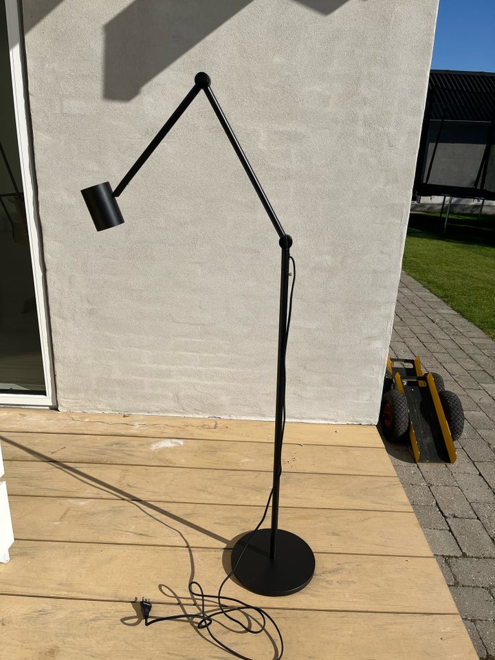 Gulvlampe Ikea