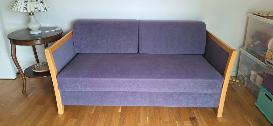 Sovesofa, b: 155 l: 85 h: 180