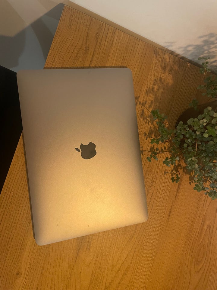 MacBook Pro, co2vn5pnhv22, Defekt