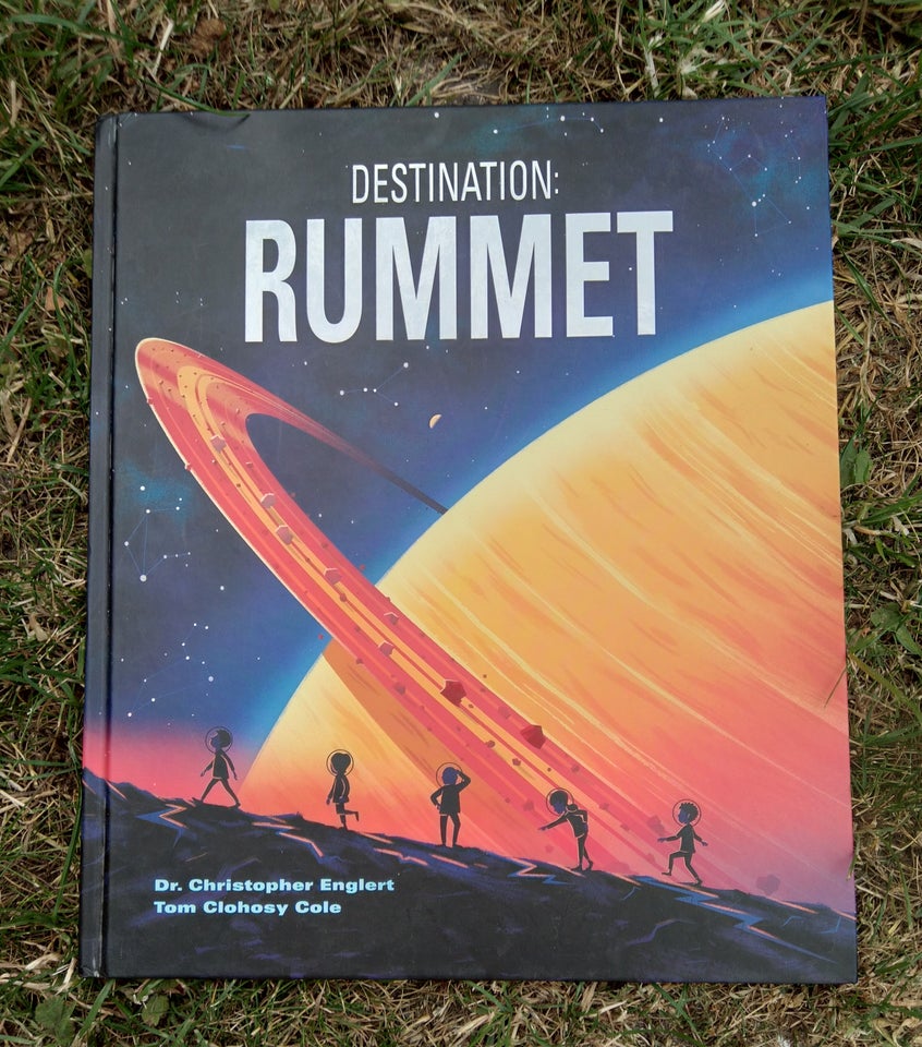 Destination Rummet, Dr.