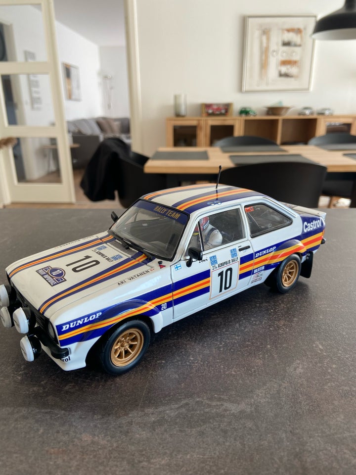 Modelbil, Sun-Star Ford Escort