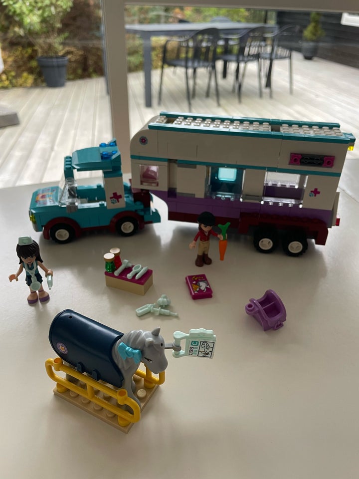 Lego Friends, Dyrlægens