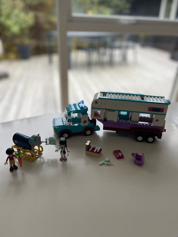 Lego Friends, Dyrlægens