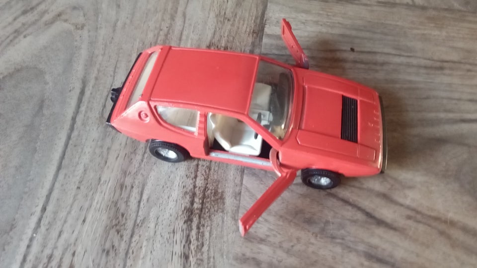 Corgimodel, Lotus Elite