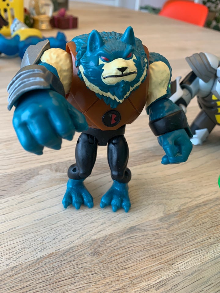 Ben 10 figurer, Ben 10