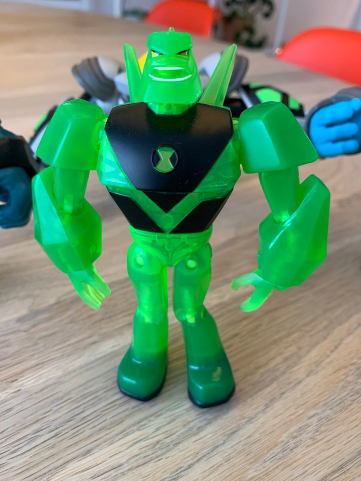 Ben 10 figurer, Ben 10