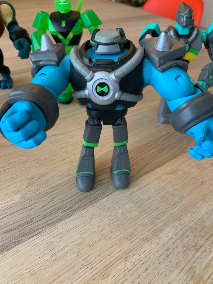 Ben 10 figurer, Ben 10