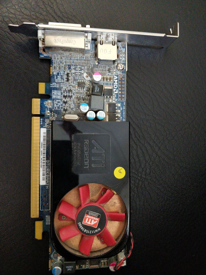 Radeon HD6570 Ati radeon 2 GB RAM