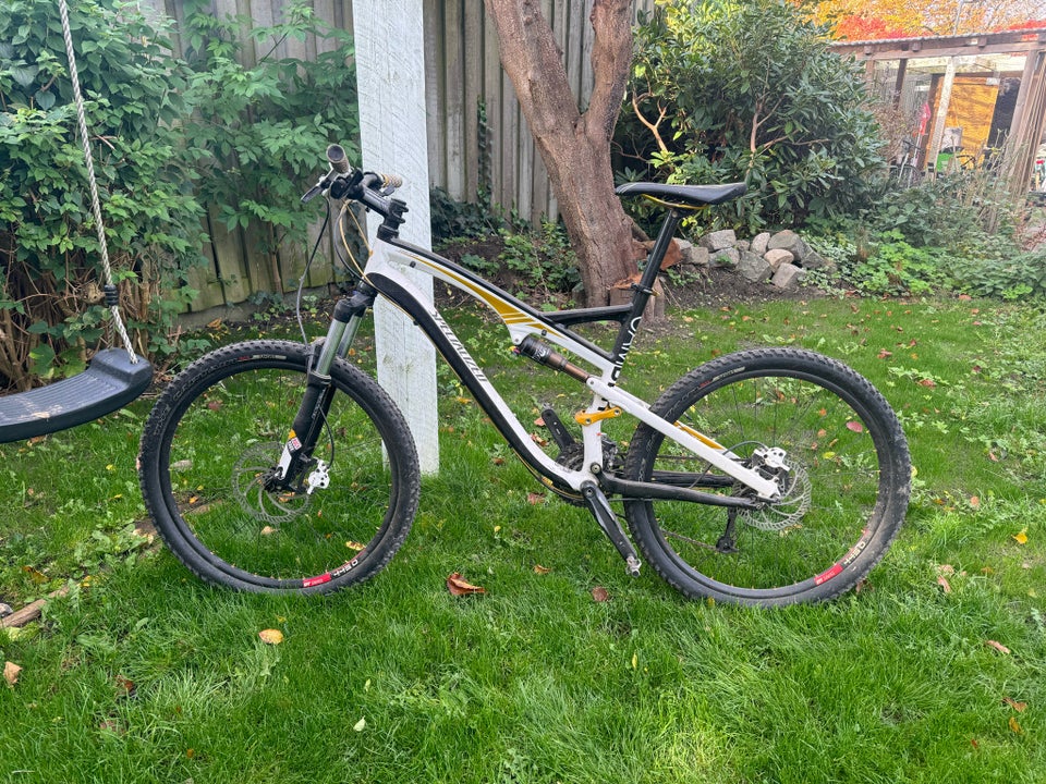 Specialized, full suspension, L