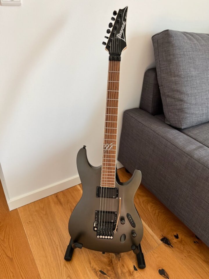 Elguitar, Ibanez S 520 EX