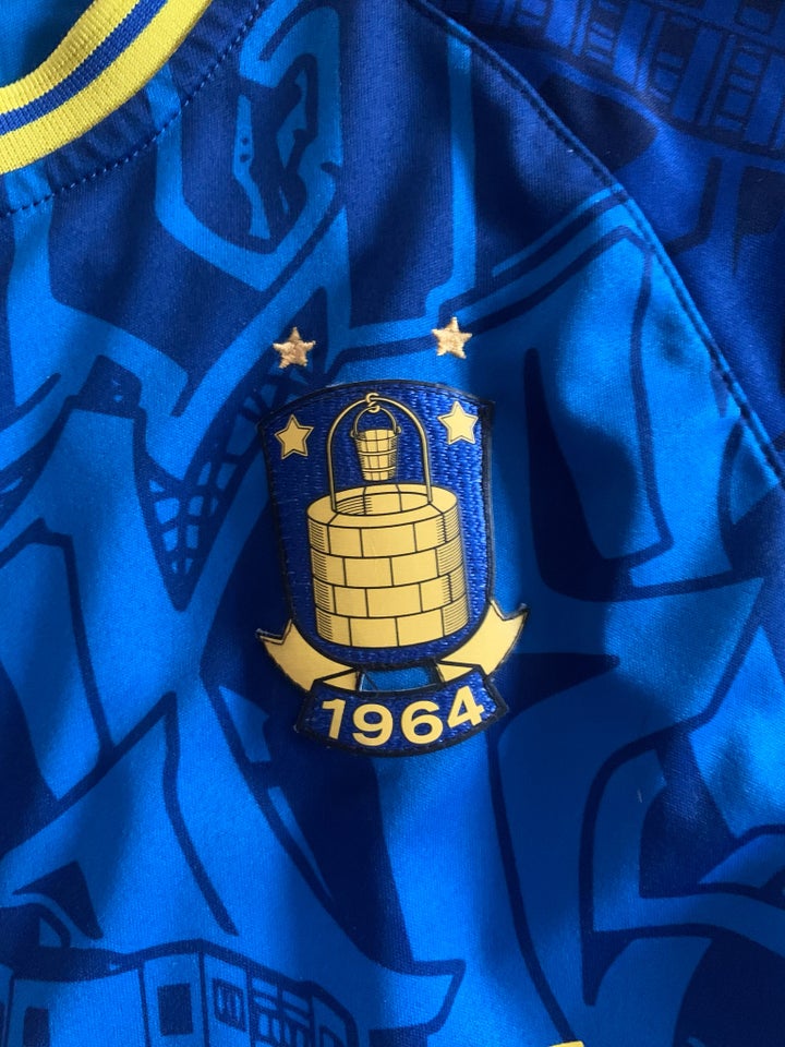 Fodboldtrøje, Brøndby fan t-shirt