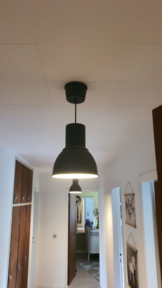 Anden loftslampe